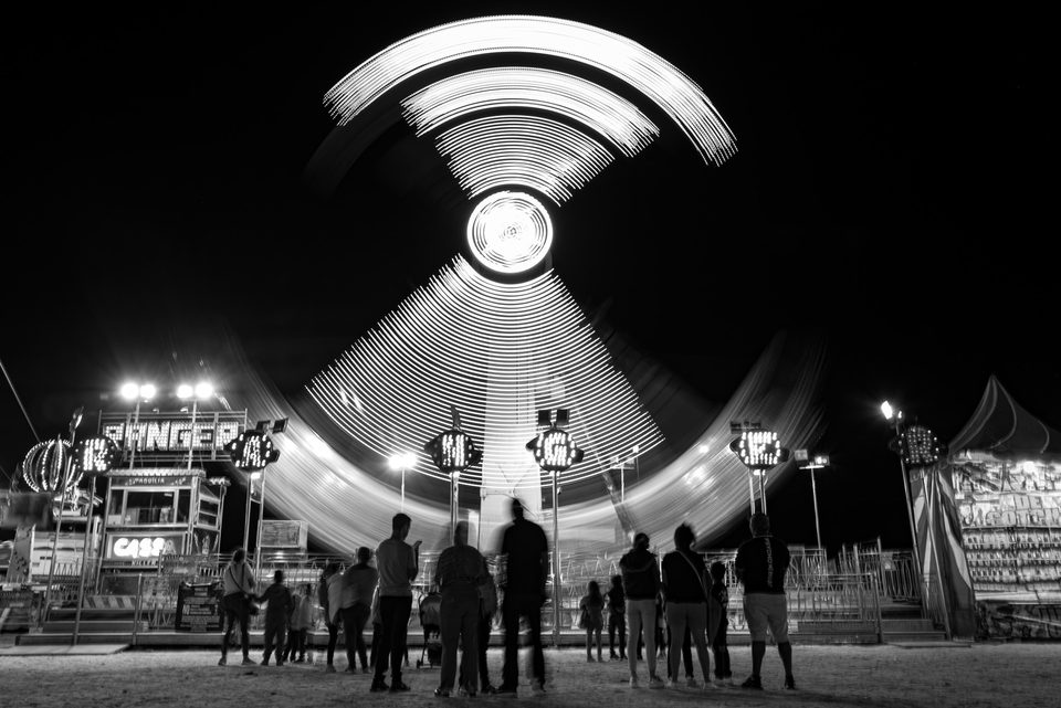 Black and white documentary photograph by Dennis Berti (43)