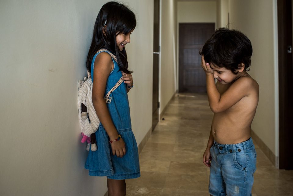 Documentary family photographer in Mexico, Day in the Life session (51)
