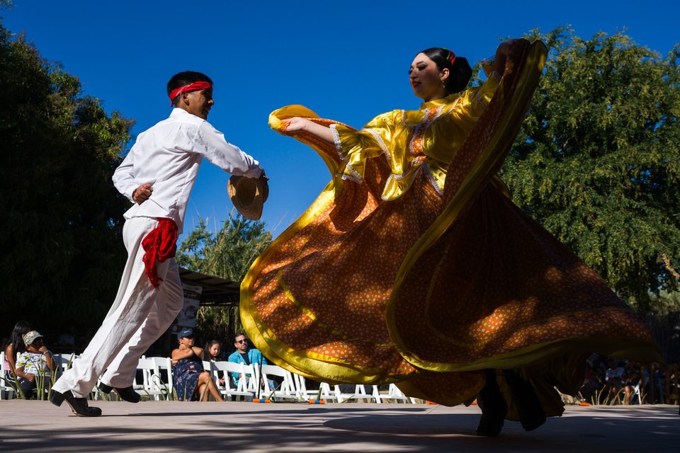 Mexican traditions and celebrations, documentary photography by Dennis Berti (41)